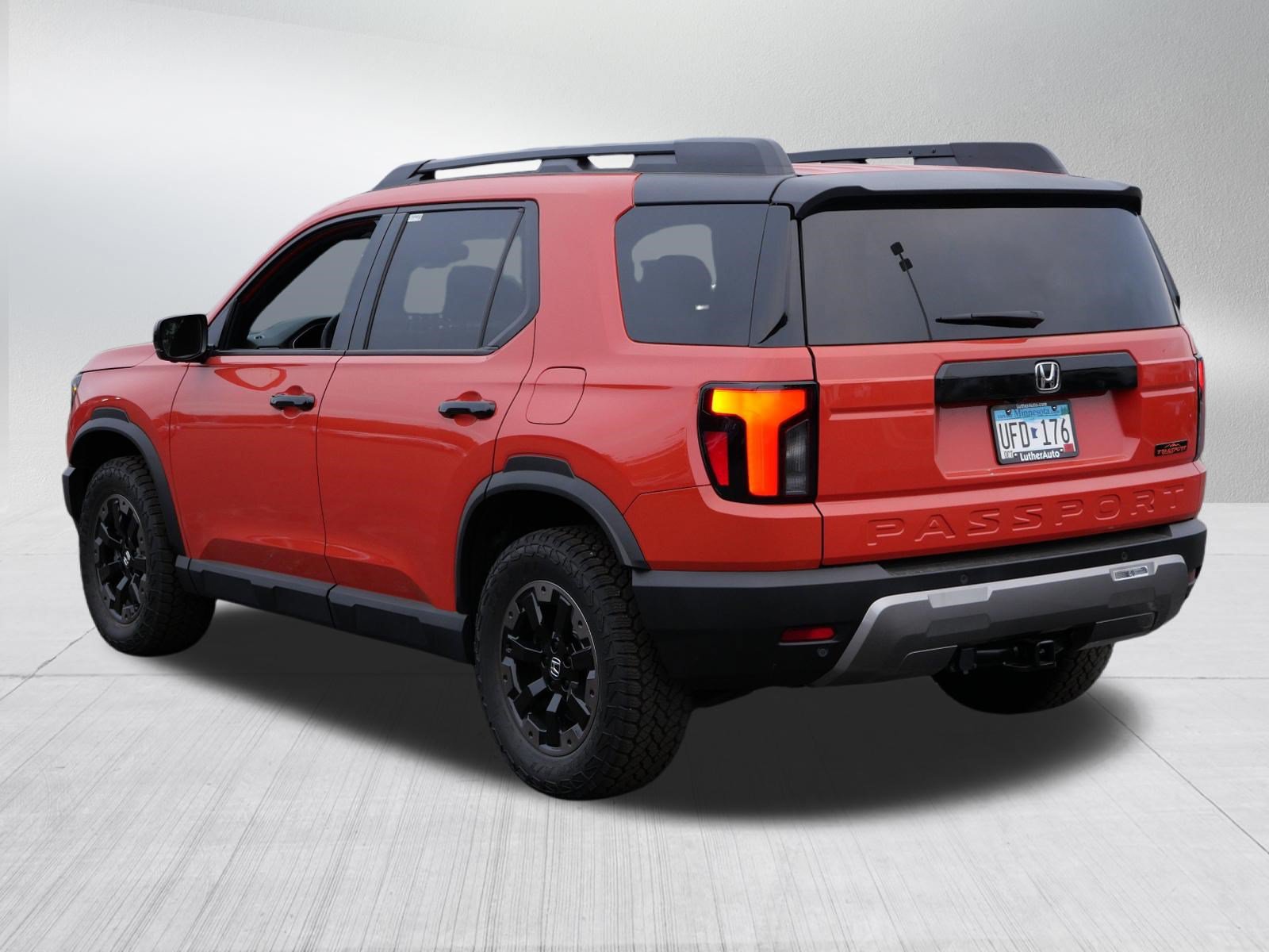 Certified 2026 Honda Passport TrailSport Elite image 5
