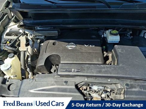 Used 2016 Nissan Pathfinder SL AWD/4WD image 29