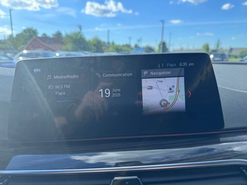 Used 2018 BMW 530i xDrive AWD/4WD image 20