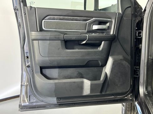 Used 2022 RAM 3500 Big Horn w/ Safety Group B image 32