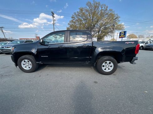 Used 2017 Chevrolet Colorado W/T w/ WT Convenience Package AWD/4WD image 8