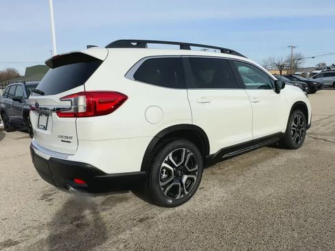 New 2026 Subaru Ascent Limited image 8