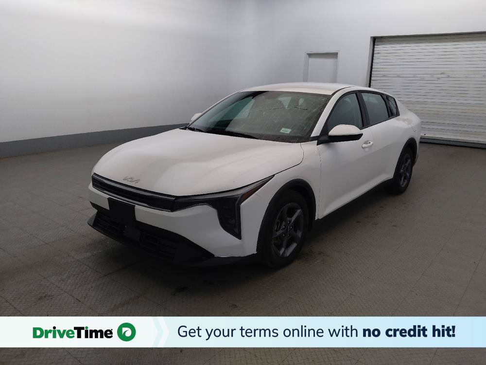 Used 2025 Kia K4 FWD image 1