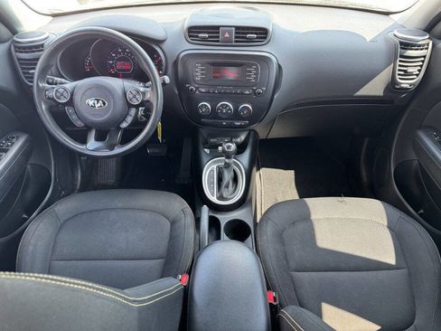 Used 2015 Kia Soul image 7