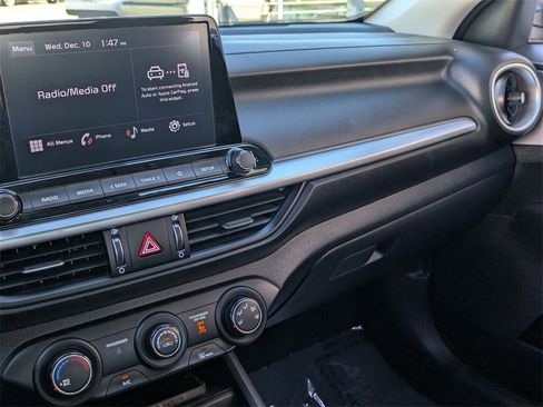 Used 2024 Kia Forte LXS image 15