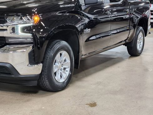 Used 2021 Chevrolet Silverado 1500 LT RWD image 17