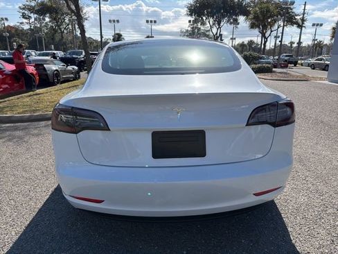 Used 2023 Tesla Model 3 Standard Range image 5