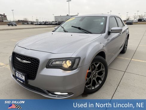 Used 2015 Chrysler 300 S w/ 300S Premium Group image 1