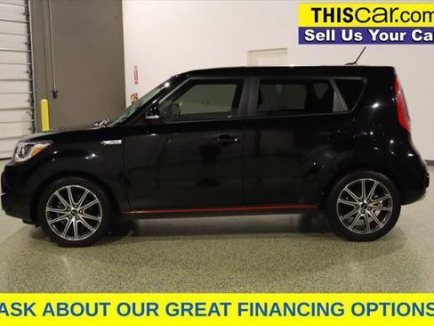 Used 2018 Kia Soul ! w/ Tech Package FWD image 5