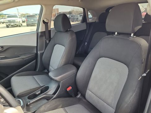 Used 2020 Hyundai Kona SE image 10