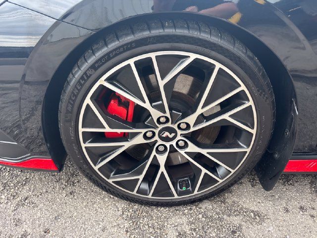 Used 2023 Hyundai Elantra N FWD image 28