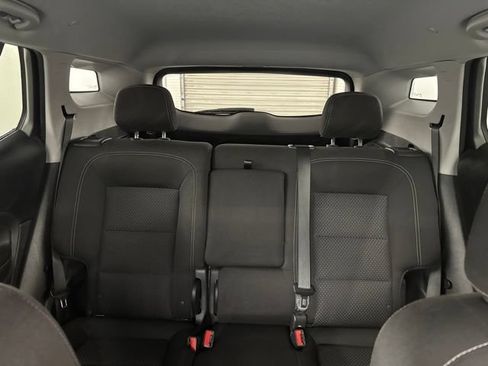 Used 2024 GMC Terrain SLE FWD image 27