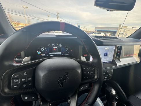 Used 2024 Ford Bronco Raptor w/ Interior Carbon Fiber Pack 6 image 11