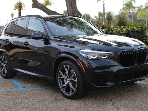 Used 2023 BMW X5 xDrive45e w/ M Sport Package image 8