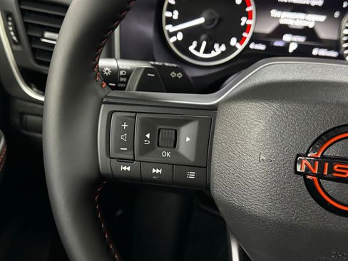 New 2026 Nissan Rogue SV AWD/4WD image 19
