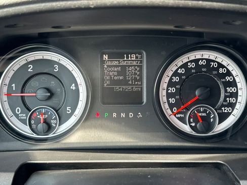 Used 2015 RAM 2500 SLT AWD/4WD image 28