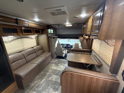 Used 2017 Ford E-450 and Econoline 450 Super Duty w/ Motorhome Prep Package RWD image 70