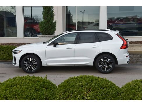 New 2026 Volvo XC60 B5 Plus w/ Protection Package Premier image 6
