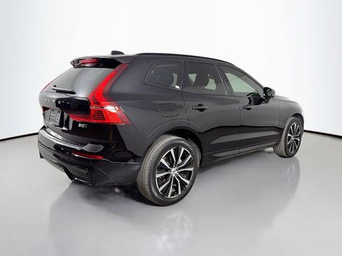 Certified 2024 Volvo XC60 B5 Plus w/ Protection Package Premier AWD/4WD image 6