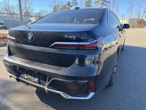 Certified 2023 BMW 740i w/ Executive Package image 13