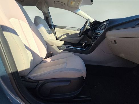 Used 2016 Hyundai Sonata SE image 13