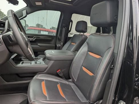 Used 2024 GMC Sierra 2500 AT4 w/ AT4 Premium Plus Package image 24