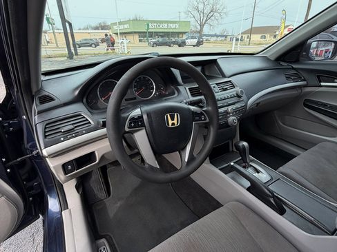 Used 2012 Honda Accord LX image 9