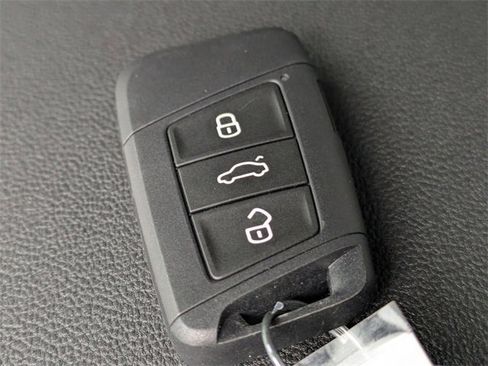 New 2026 Volkswagen Taos S image 32