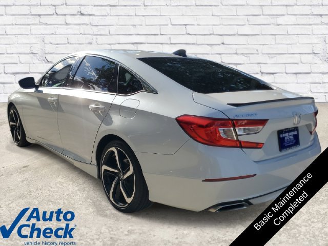 Used 2021 Honda Accord Sport image 2