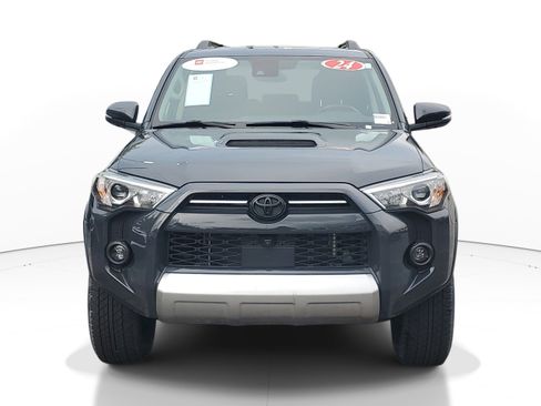 Used 2024 Toyota 4Runner TRD Off-Road Premium w/ Off Road Premium Plus Package AWD/4WD image 2