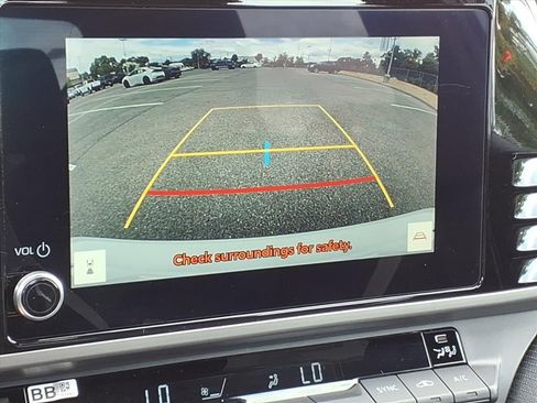 Certified 2025 Toyota Camry SE FWD image 24