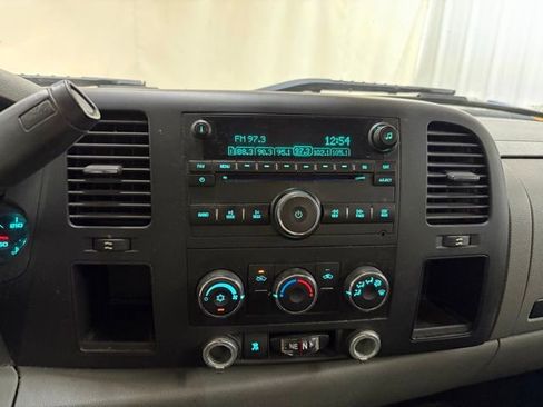Used 2011 Chevrolet Silverado 1500 W/T w/ LS Package RWD image 19