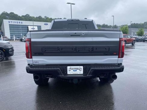 Certified 2025 Ford F150 Raptor w/ Equipment Group 803A Raptor R AWD/4WD image 5