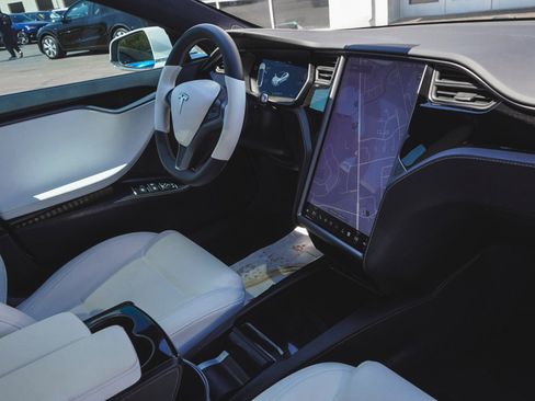 Used 2020 Tesla Model S Performance AWD/4WD image 16