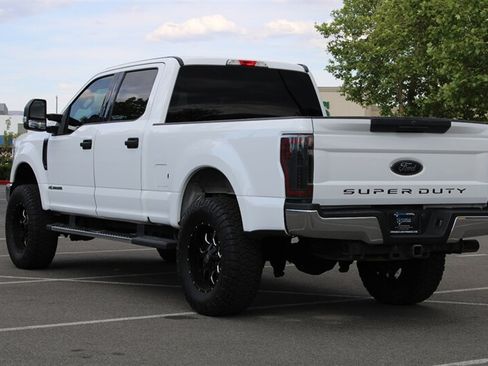 Used 2019 Ford F250 XLT w/ Snow Plow Prep Package AWD/4WD image 2