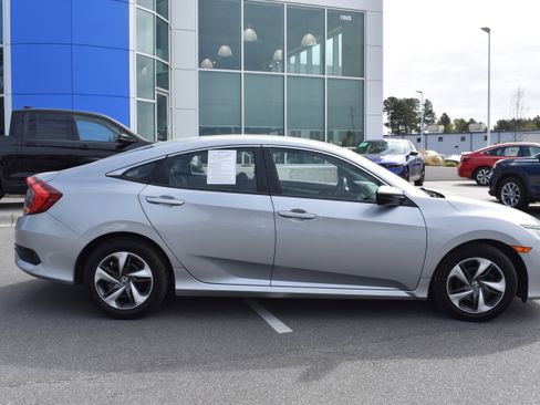 Used 2020 Honda Civic LX image 10