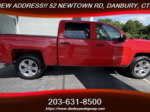 Used 2018 Chevrolet Silverado 1500 Custom w/ Custom Value Package AWD/4WD image 6