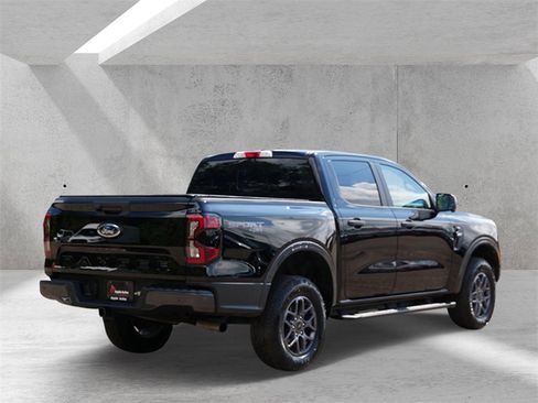Certified 2024 Ford Ranger XLT image 3