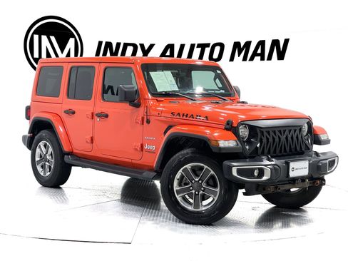 Used 2020 Jeep Wrangler Unlimited Sahara w/ Uconnect 4C Nav & Sound Group AWD/4WD image 2