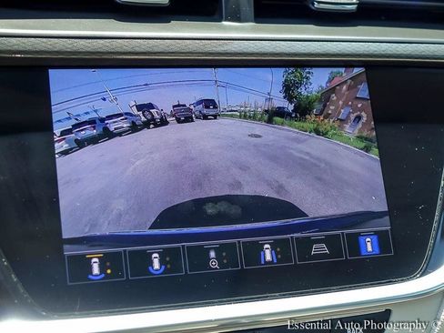 Used 2021 Buick Encore GX Essence w/ Advanced Technology Package AWD/4WD image 18