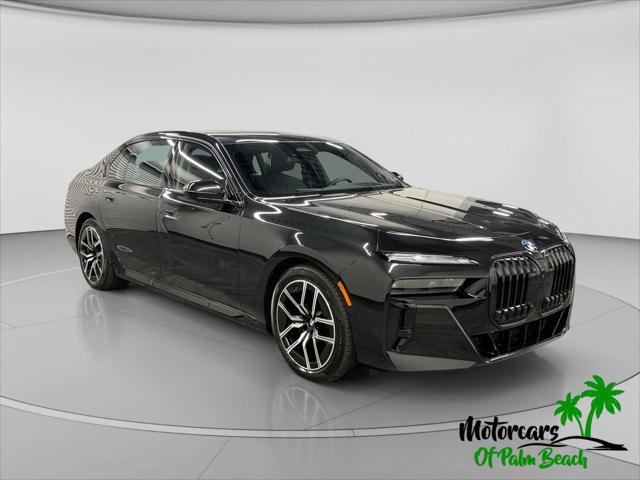 Used 2024 BMW 760i xDrive w/ Executive Package AWD/4WD image 7