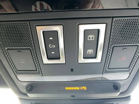 Used 2022 Jaguar F-PACE S image 16