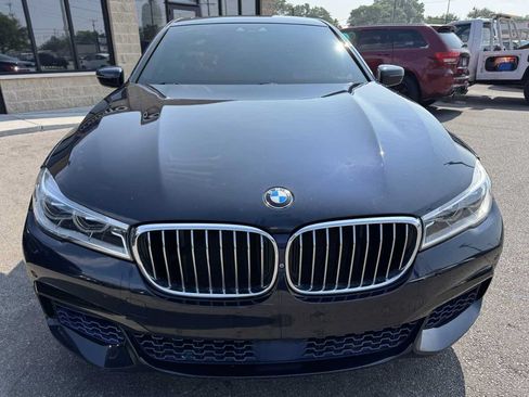 Used 2016 BMW 750i xDrive AWD/4WD image 2