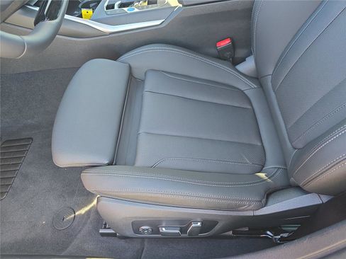 Used 2025 BMW i4 eDrive40 w/ Driving Assistance Package image 14