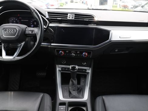 Used 2021 Audi Q3 2.0T Premium w/ Convenience Package AWD/4WD image 25