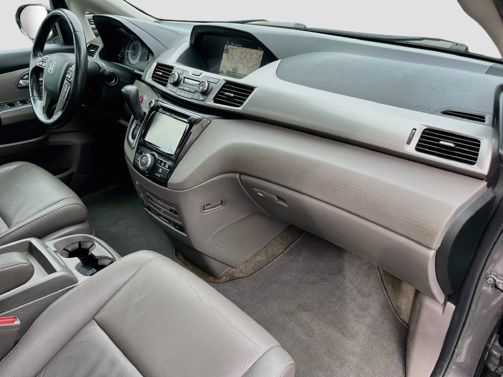Used 2016 Honda Odyssey Touring image 36