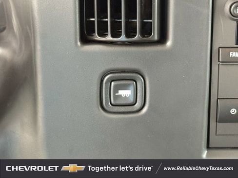 New 2024 Chevrolet Express 3500 Extended w/ Driver Convenience Package image 18