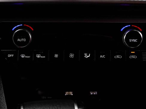 Used 2024 Kia K5 GT-Line FWD image 23