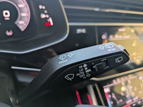 Used 2025 Audi Q7 2.0T Premium Plus w/ Premium Plus Package image 15