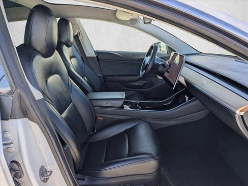 Used 2019 Tesla Model 3 Mid Range image 21